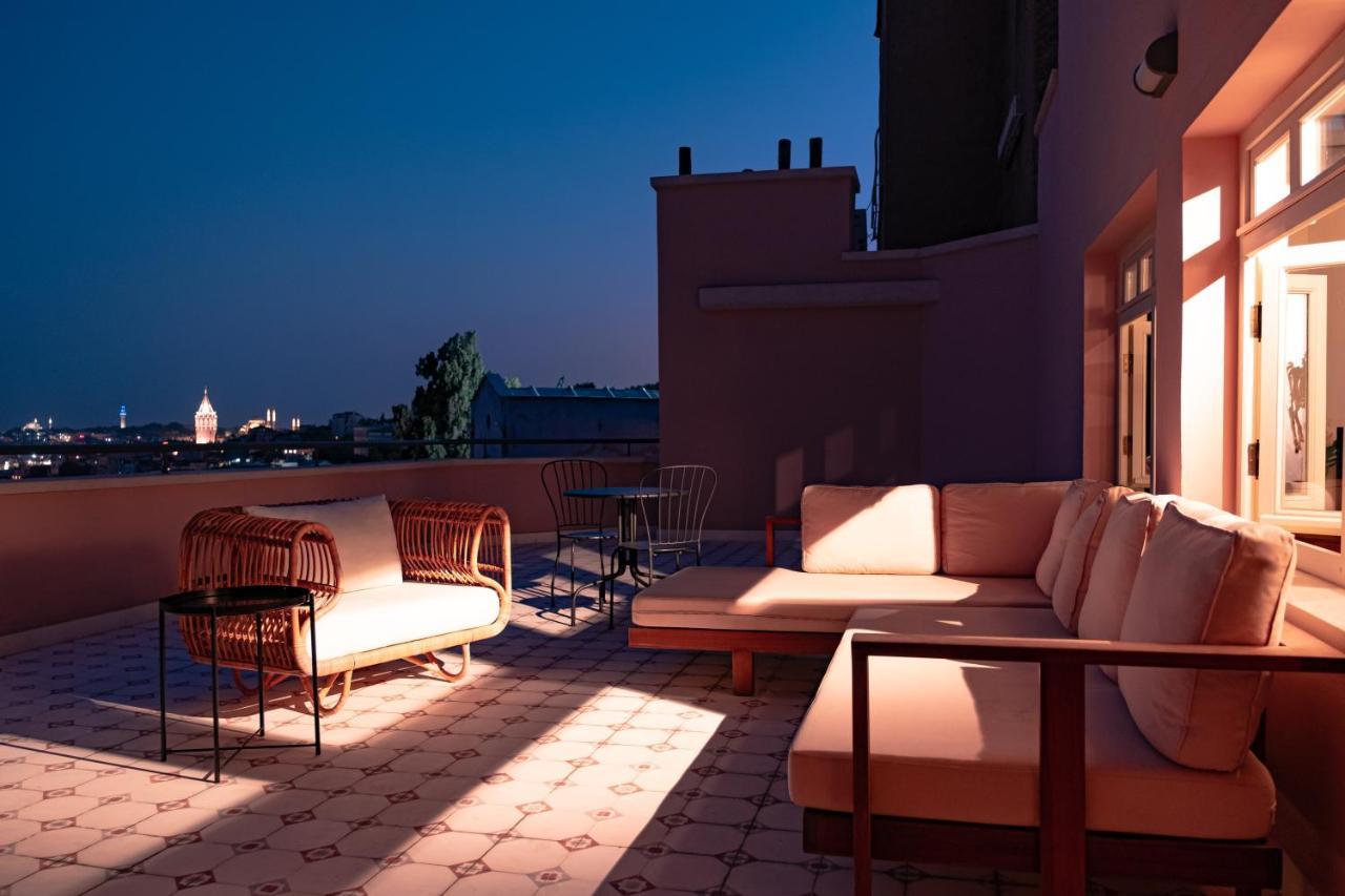 Homie Suites - Turna Residences In Cihangir Provincia di Provincia di Istanbul Esterno foto